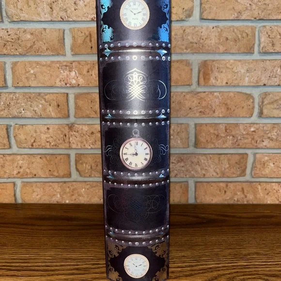 NWT Secret Book Storage - Picture 3 of 9